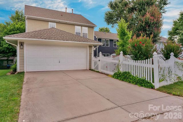 17810 Overland Forest Drive, Cornelius, NC 28031