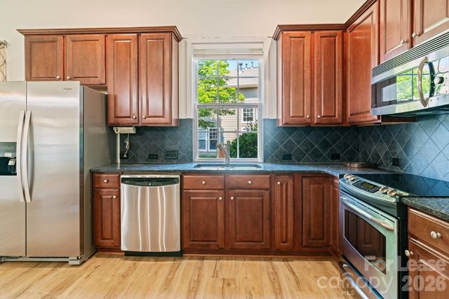 17810 Overland Forest Drive, Cornelius, NC 28031