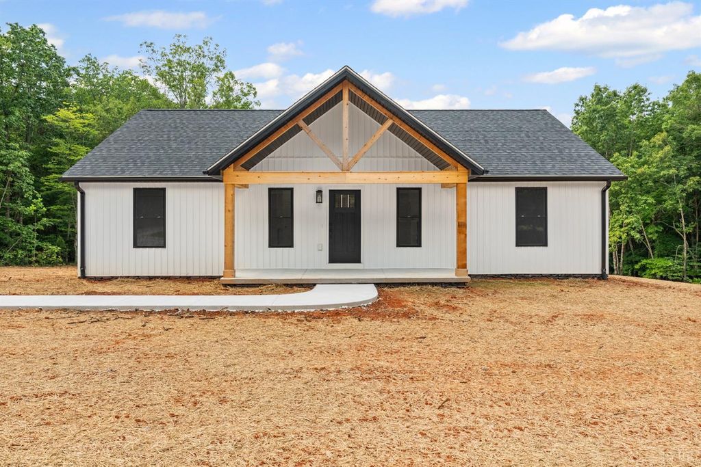 2541 MITCHELL MILL Road, Gladys, VA 24554