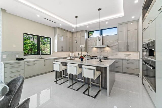 2391 Areca Palm Road, Boca Raton, FL 33432