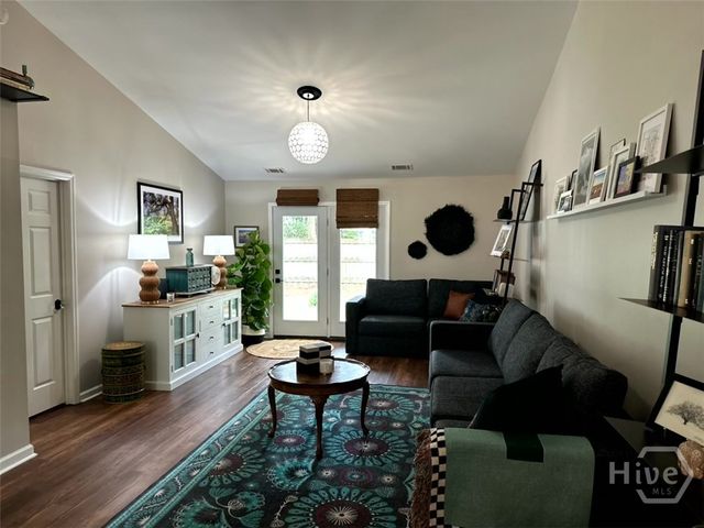 115 River Pointe, Savannah, GA 31410