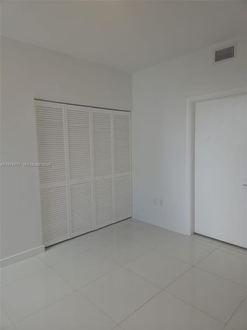 244 Biscayne Blvd 1510, Miami, FL 33132
