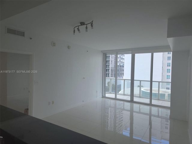 244 Biscayne Blvd 1510, Miami, FL 33132