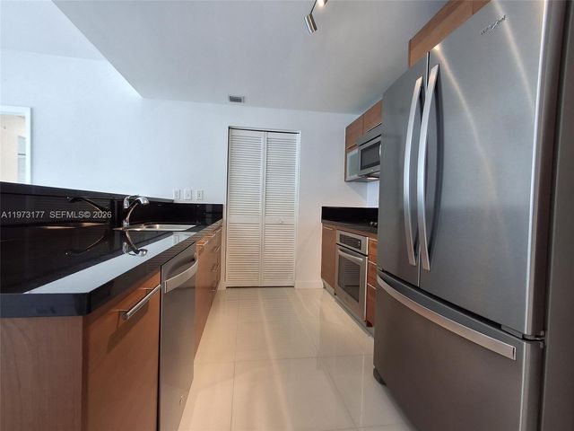 244 Biscayne Blvd 1510, Miami, FL 33132