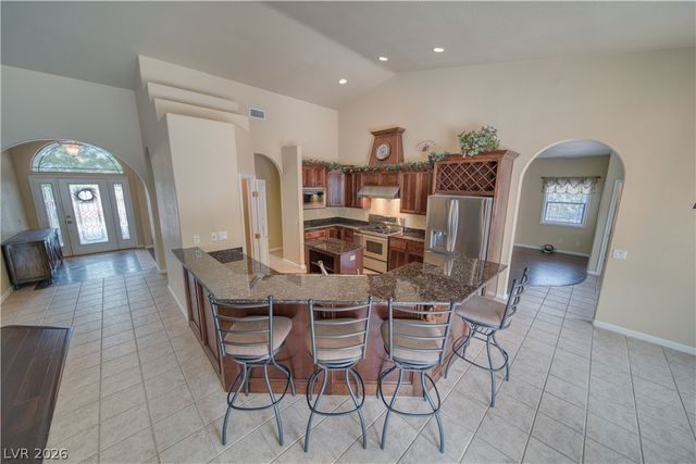 2061 Iroquois Avenue, Pahrump, NV 89048