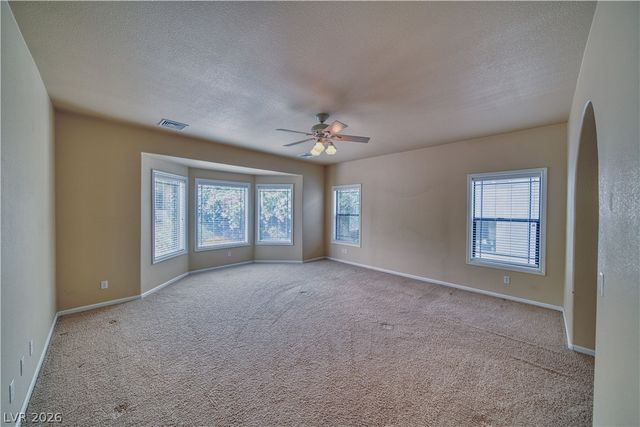 2061 Iroquois Avenue, Pahrump, NV 89048