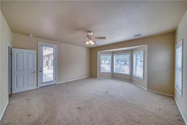 2061 Iroquois Avenue, Pahrump, NV 89048