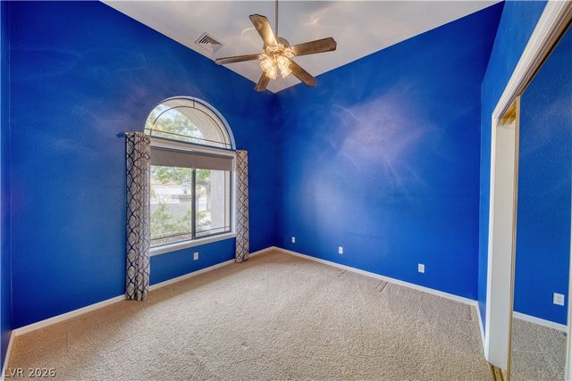 2061 Iroquois Avenue, Pahrump, NV 89048