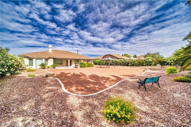 2061 Iroquois Avenue, Pahrump, NV 89048
