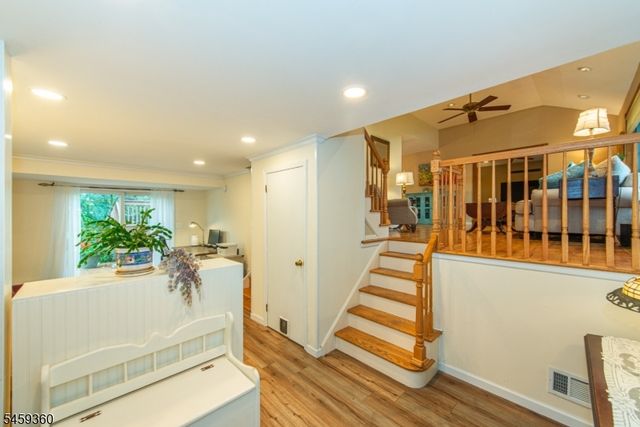 18 Kadel Dr, Roxbury Twp., NJ 07876