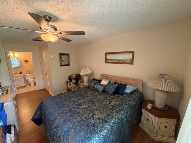 4345 TAHITIAN GARDENS CIRCLE C, Holiday, FL 34691