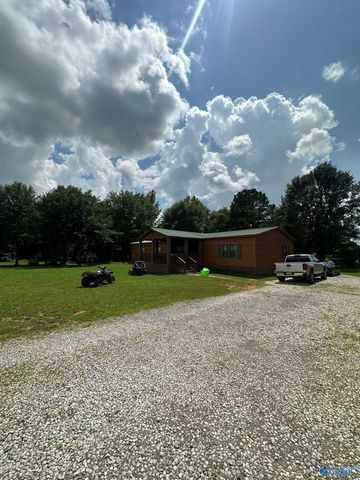 39 Dotson Road, Somerville, AL 35760