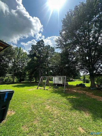 39 Dotson Road, Somerville, AL 35760