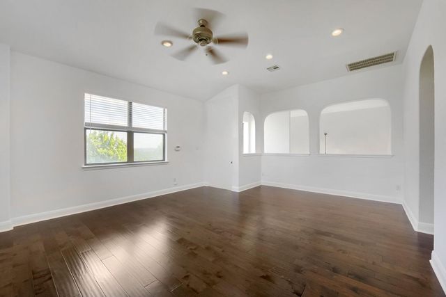 7924 Tusman DR, Austin, TX 78735