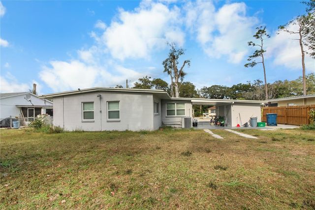 762 TEMPLE AVENUE, Orange City, FL 32763