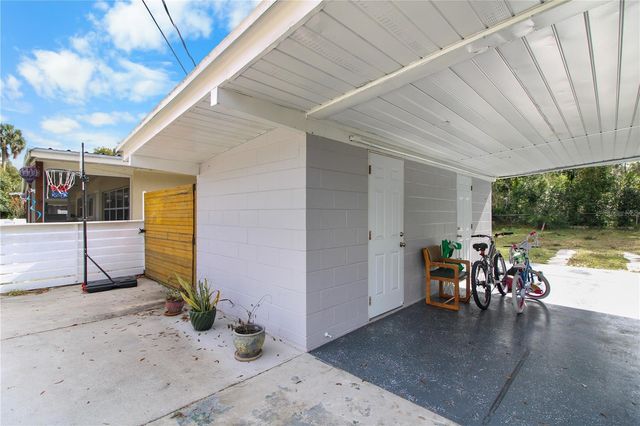 762 TEMPLE AVENUE, Orange City, FL 32763