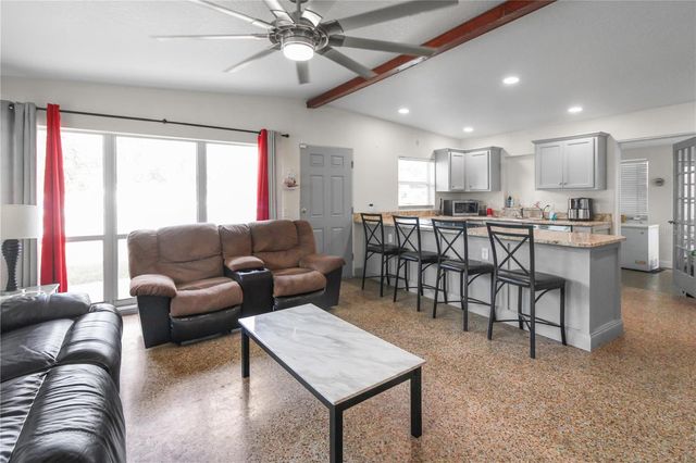 762 TEMPLE AVENUE, Orange City, FL 32763