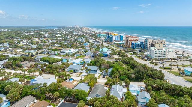 915 MAPLE STREET, New Smyrna Beach, FL 32169