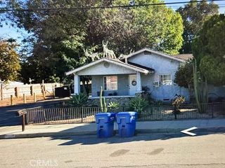 1390 S Palomares, Pomona, CA 91766