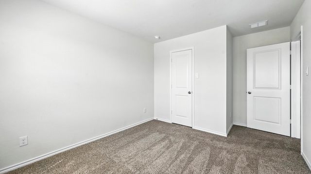 2215 = Bosque Trail, Crandall, TX 75114