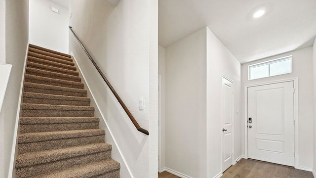 2215 = Bosque Trail, Crandall, TX 75114