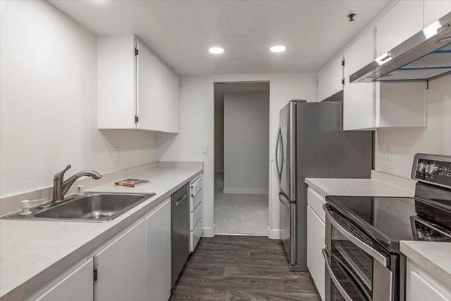 410 Sheridan Avenue 227, Palo Alto, CA 94306