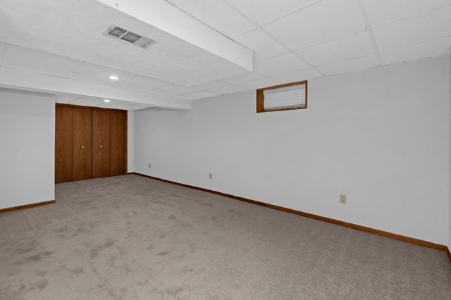 8362 81st Street Lane S, Cottage Grove, MN 55016