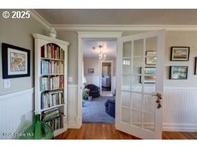 89796 SEA BREEZE Dr, Warrenton, OR 97146