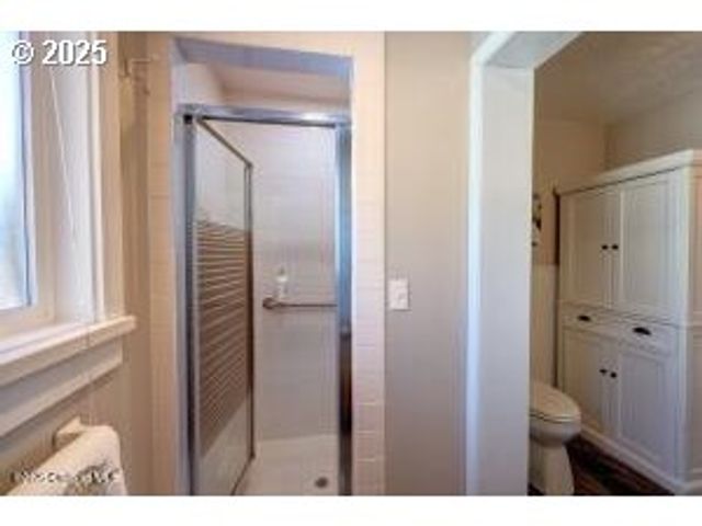 89796 SEA BREEZE Dr, Warrenton, OR 97146