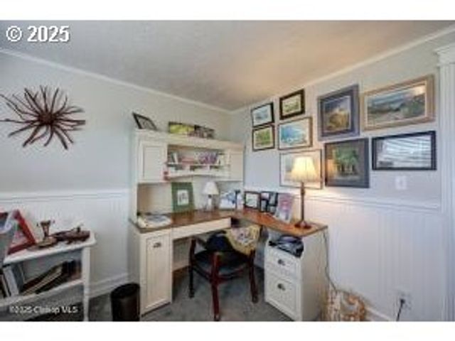 89796 SEA BREEZE Dr, Warrenton, OR 97146