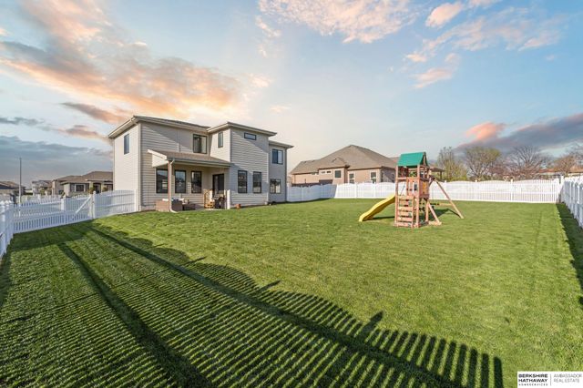 11511 Cooper Street, Papillion, NE 68046