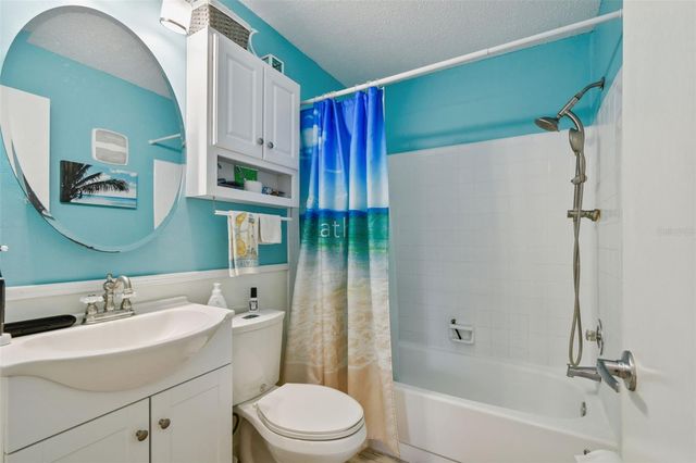 10038 82ND LANE, Seminole, FL 33777