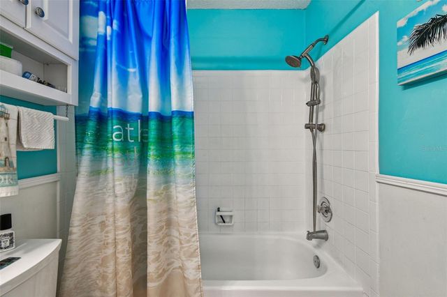 10038 82ND LANE, Seminole, FL 33777