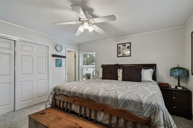 10038 82ND LANE, Seminole, FL 33777