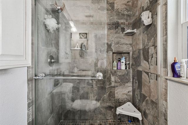 10038 82ND LANE, Seminole, FL 33777