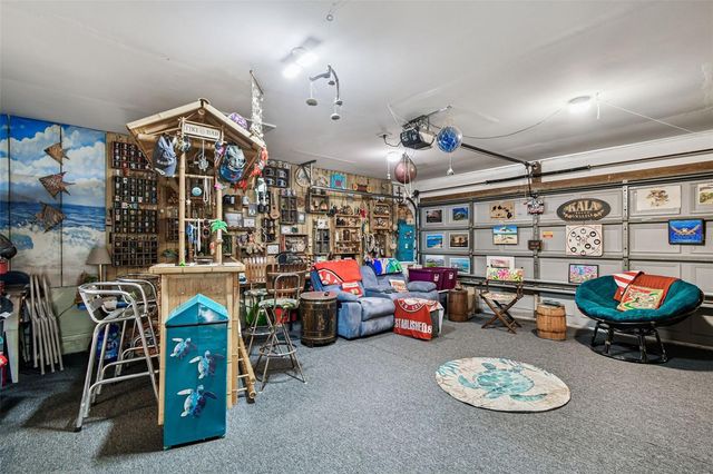 10038 82ND LANE, Seminole, FL 33777