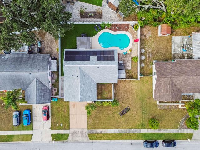 10038 82ND LANE, Seminole, FL 33777