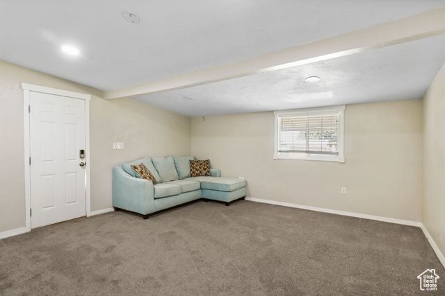 6033 S 2100 W, Roy, UT 84067