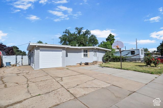 6033 S 2100 W, Roy, UT 84067