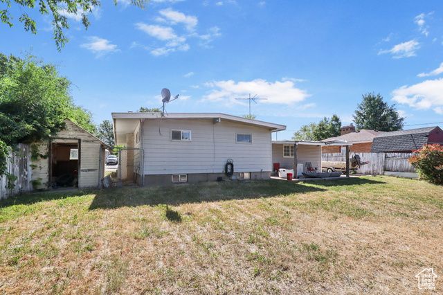 6033 S 2100 W, Roy, UT 84067