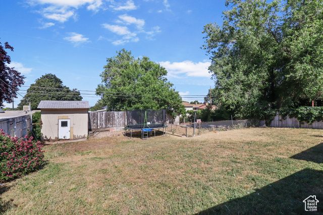 6033 S 2100 W, Roy, UT 84067
