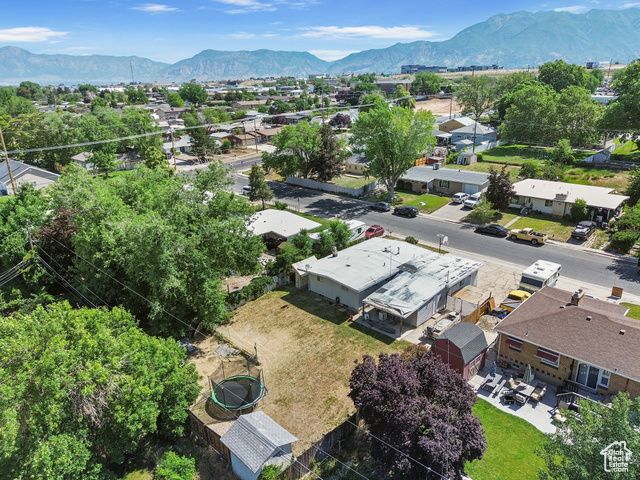6033 S 2100 W, Roy, UT 84067