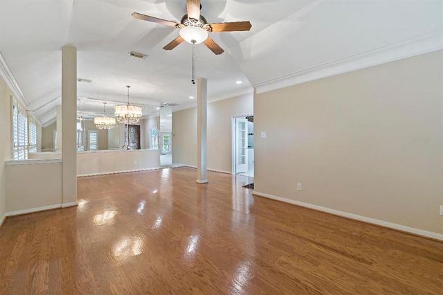 2538 Silent Shore Court, Richmond, TX 77406