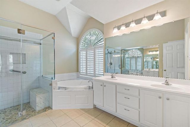 2538 Silent Shore Court, Richmond, TX 77406