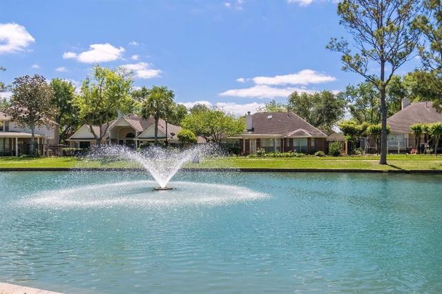 2538 Silent Shore Court, Richmond, TX 77406