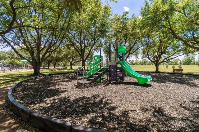 2538 Silent Shore Court, Richmond, TX 77406
