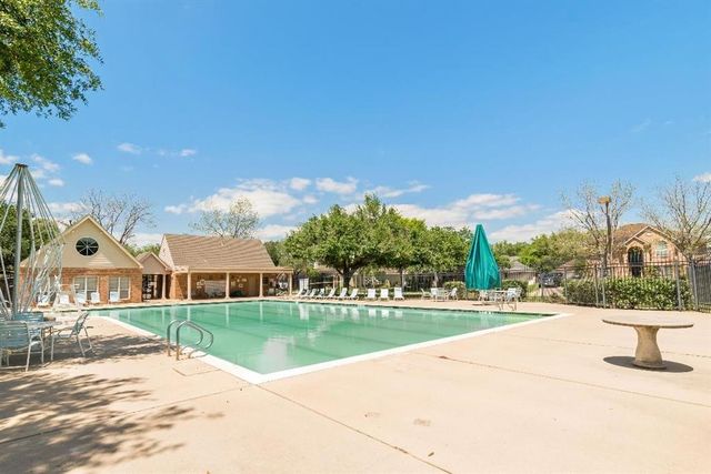2538 Silent Shore Court, Richmond, TX 77406