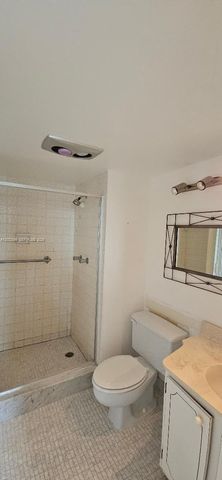 9823 S Hollybrook Lake Drive 310, Pembroke Pines, FL 33025