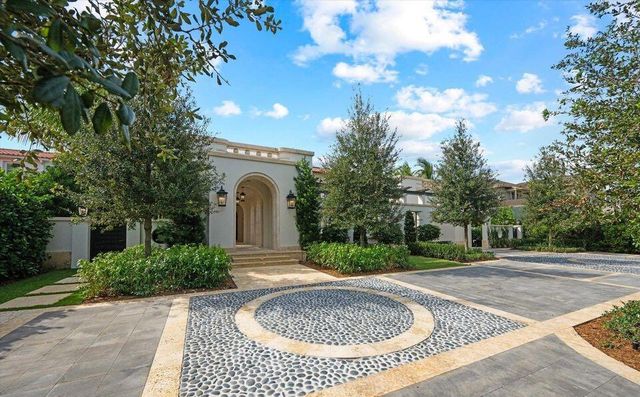 1260 N Lake Way, Palm Beach, FL 33480