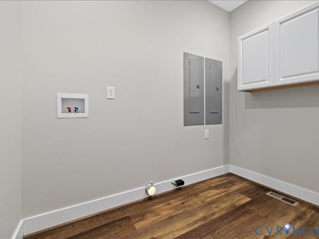 3669 Old River Trl, Powhatan, VA 23139
